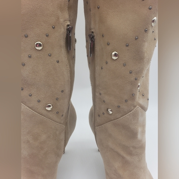 253- Vince Camuto Fimulie Studded Suede Over-the-Knee Boots Size 8.5 NWT - Picture 5 of 10